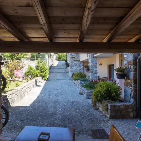Casa Rita App 4 דירה Tremosine